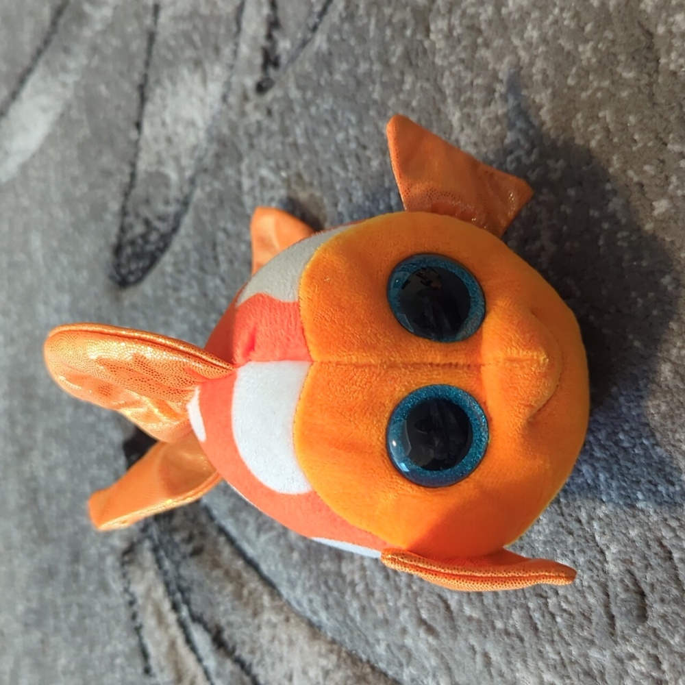 Small beanie Boo Sami the gold fish no tag